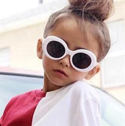 Sunglasses 2023 Retro Oval Round Thick Frame Kids Women Black Shades Sun Glasses Customized Logo KS013