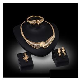 Wedding Jewelry Sets High Grade Hollow Twist Flower Necklace Bracelet Earrings Rings 18K Gold Family Of Four Gtomks034 Drop Delivery Dhhao
