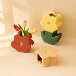 Vases Cutelife INS Nordic Ceramic Yellow Flower Vase Decoration Home Small Arrangement Plant Vase Modern Livingroom Wedding Table Vase 230525