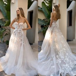 A line Boho Wedding Dresses Bone Bodice Appliques Sweetheart Tulle designer wedding bridal gowns ppliques