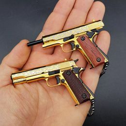 Creative Damascus Pattern 1911 Pistol Gun Toys Model 1:3 Alloy Wooden Handle Keychain Pendant Miniature Golden Gun Toy 2085