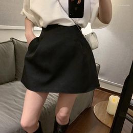 Skirts Sexy High Waist Wild Faldas Jupe Short Puffy Pocket Black For Women Y2k White Casual Suit Skirt Work Style Chic