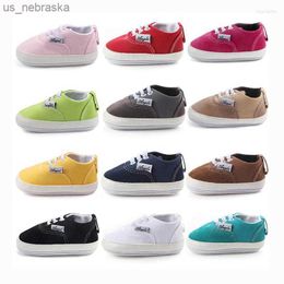 First Walkers First Walkers Rubber Sole Canvas Baby Shoes For Born Infant Toddler Girl Boy Antislip Sneaker Casual Prewalker L230518