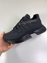2023 Top Luxurys Designer shoes Sneakers Platform Classic Leather Sports Skateboarding Shoe Men Women Sneakers running Walking black white
