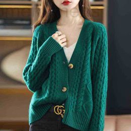 Women's Sweaters designer Cardign knitted jcket women wer new V-neck thick thred twisted fler in utumn nd winter loose thin sweter 8MAD