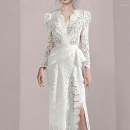 Casual Dresses White Sexy Elegant Lace Slit Midi Dress 2023 Summer Women Long Sleeve V-Neck Floral Crochet Hollow Out Solid Draped Vestidos
