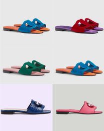 Summer Luxury designer Women flat sandals cutout slipper slide Interlocking Cut-out Slides Sandal Millennials Leather genuine leather rubber sole