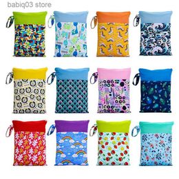 Diaper Bags New Print Wet Dry Mummy Bag With Two Pockets Baby Diaper Nappy Bags Waterproof Reusable 25x35cm Travel Outdoor Storage Handbag T230526