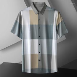 Men's Casual Shirts High Elasticity Summer Men's Luxury Short Sleeve Plaid Seamless Business Single Breasted Man Dress 7XL