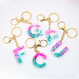 Keychains Fashion 26 Letter Pendant Women's Acrylic A to Z Keychain Bracket Luxury Keyring Charm Pack Accessories Gift G230525