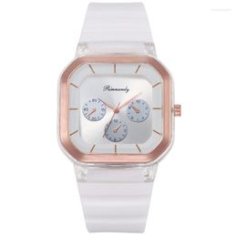 Wristwatches Trendy Creative Square Student Sports Quartz Watch Clean Silicone Strap Male And Female Wrist