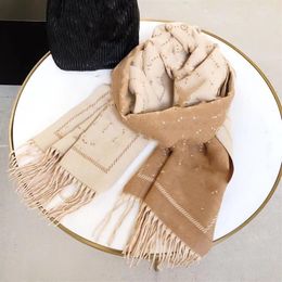 Autumn Winter Women's Scarf High quality fashion selling cashmere shawl Alphabetical scarves Multicolor optional 180 70cm297j