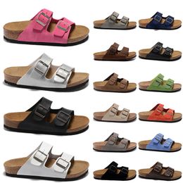 Luxury Designer Boston Clogs Slippers Outdoor Summer Sliders Leather Suede Cork Sandals Womens Mens Fashion Platform buckle strap Flat Casual Clog Shoes