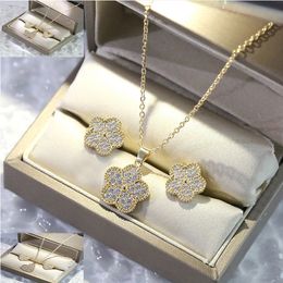 Lucky Sparkle Clover Necklace Earrings Jewelry Sets with Stone New 18K Gold Plated Butterfly Heart Pendant Necklace for Women