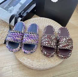 Chanells Gold c Channel Buckle Womens Slides Multicolor Chain Slippers Interlocking Slides Thick Bottom Platforms Designer Sandal Flats Straw Mules Loafer Slip Es