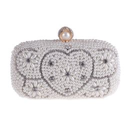 Evening Bags European Ladies Pearl Banquet Bag Women Dinner Heart-shaped Clutch Eveing Handbag Pear Small Squrare Mobile Phone BagEvening