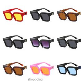 Fashion Offs Frames Sunglasses Brand Men Women Sunglass Arrow x Frame Eyewear Trend Square Sunglasse Sports Travel Sun Glasses U0r4