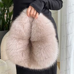 Evening Bags Fashion Soft Plush Half Moon Bags for Women Designer Fluffy Faux Fur Lady Handbags Luxury Small Tote Female Winter Purses 2023 T230526