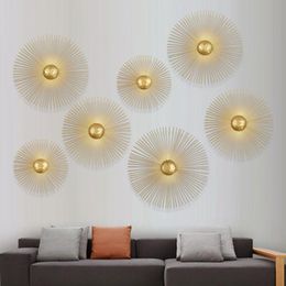Wall Lamps Nordic Gold Lamp Luxury Iron Round Background Postmodern Home Indoor Living Room Bedroom Deco Minimalist