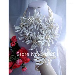 Necklace Earrings Set Classic And Beautiful Natural Freshwater Pearl Shell Flower Jewellery Selling 20"