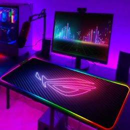 Pads ROG Mouse Pad Rgb Cute Mousepad Gamer Keyboard Mat LED Computer Mausepad Keyboards Accessories Gaming Desk Mat Mouse Carpet Xxl