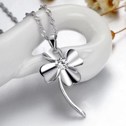 Pendants Romantic 925 Sterling Silver Necklaces Girl Jewellery Elegant Clover Zircon White Purple Necklace Women Birthday Gift Accessories