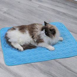 Cat Beds & Furniture Summer Cool Ice Bed Pad Self-cooling Silk Mat Breathable Lightweight Non-Sticky Comfortable Pet For Dog