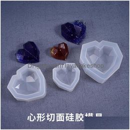 Other Bakeware 1Pcs 3D Love Heart Design Sile Cake Mold Diamond Soap Mods Diy Car Pendant Gypsum Plaster Hearts Handmade Candle Mold Dhevh