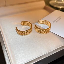 Hoop Earrings Real Gold Plated Metal C Shaped Temperament Fashion Jewelry Delicate Color Circle Earings