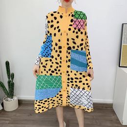 Casual Dresses Pleated Dress Women's 2023 Spring/summer Size Lapel Polka Dot Shirt Fashionable Age-reducing Western Style Coat