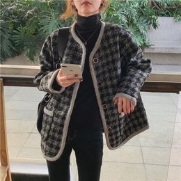 Women's Wool 2023 Autumn Winter Jacket Vintage Elegant Oversize Plaid Warm Chequered Wild Lady Pink Short Tops