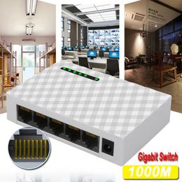 Switches Mini 5Port Desktop 1000 Mbps Network Switch Gigabit Fast RJ45 Ethernet Switcher LAN Switching Hub Adapter Full duplex Exchange