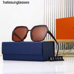 2022 New Square Frameless Polygonal Polarised Sunglasses Mesh Red Glasses Large Frame Fashion Sunglasses two for one