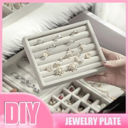 Jewellery Pouches Portable Soft Velvet Ring Display Organiser Box S Fashion Earring Storage Case Showcase Tray