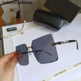 2022 New Square Frameless Trimmed Sunglasses Net Red Personalized Large Frame Glasses Tiktok Live Sunglasses two for one