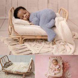 Keepsakes Born Pography Prop Bed Handmade Baby Doll Bed Rattan Bamboo Basket Baby Bebe born Pography Props Accessorie Studio 230526