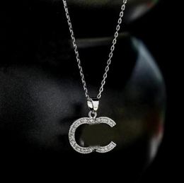 10 Styles Luxury Inlaid Crystal Pendant Necklaces Famous Womens Girl Brand Double Letter Designer Necklace High-end Clavicular Chain Women Wedding Jewellery Gift