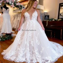 Plus Size Boho Wedding Dress 2023 Elegant A Line Tulle Lace Bohemain Bridal Gowns Appliques Backless V Neck Beach Country Bride Vestidos De Novia abito da sposa