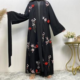 Ethnic Clothing Flower Embroidered Open Abaya Dubai Women Maxi Dress Muslim Eid Abayas Kimono Cardigan Islamic Robe Jalabiya Kaftan