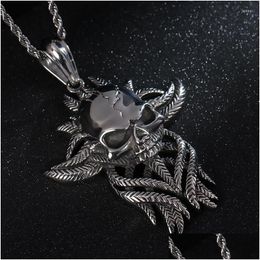 Pendant Necklaces 316 Stainless Steel Skl And Crossbones Creative Hand Mens Trendy Male Punk Personality Titanium Drop Delivery Jewe Dhtfc