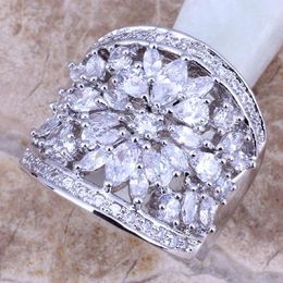 Cluster Rings Fantastic White CZ Silver Plated Ring Size 5 / 6 7 8 9 10 11 12 S0180