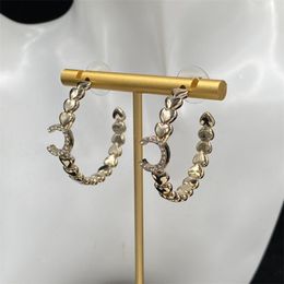 하트 서클 후프 여성 디자이너 귀걸이 고급 디자이너 huggie ear studs 파티 기념일 선물 선물 보석 여성 다이아몬드 귀걸이 호프