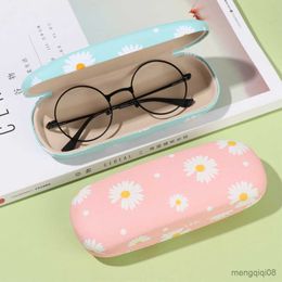 Sunglasses Cases Bags Vintage Daisy Large Capacity Glasses Holder Case Portable Waterproof Reading Box Fashion Eyewear Protector