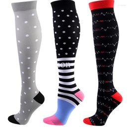 Sports Socks Compression Fit For Varicose Veins Edoema Diabetes Travel 20-30 Mmhg Knee High Nursing