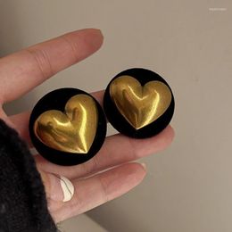 Stud Earrings Round Shape Black Heart European And American Style Personality Fashion Ms Girl Travel Accessories