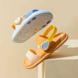 Sandals Girls Sandals Summer New Cute Little Girl Shoes Non-slip Kids Beach Sandals Home Slippers