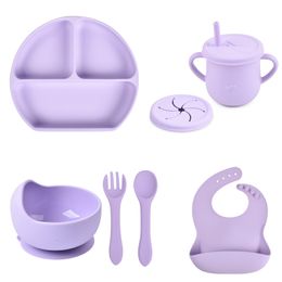 Cups Dishes Utensils 4/5/7PCS Soft Silicone Baby Feeding Dishes Sucker Bowl Plate Cup Bibs Spoon Fork Sets Non-slip Children's Tableware BPA Free 230530