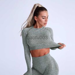 Women's Tracksuits Ensemble Female 2 Pieces Set Women Seamless Thumb Hole Gym Workout Fitness Clothes Sportswear Long Sleeve Crop Top Leggings J230525