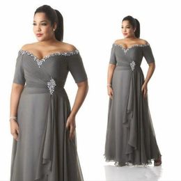 Grey Mother of the Bride Groom Dresses Plus Size Off the Shoulder Cheap Chiffon Prom Party Gowns Long Evening Wear