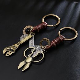 Keychains 2023 Fashion Jewelry Vintage Hand-woven Scissors Wrench Leather Keychain Charm Simple Alloy Accessories Men's